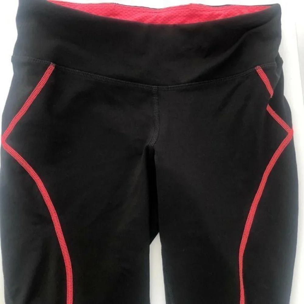 Old Navy Active Womens Leggings Small Black Red